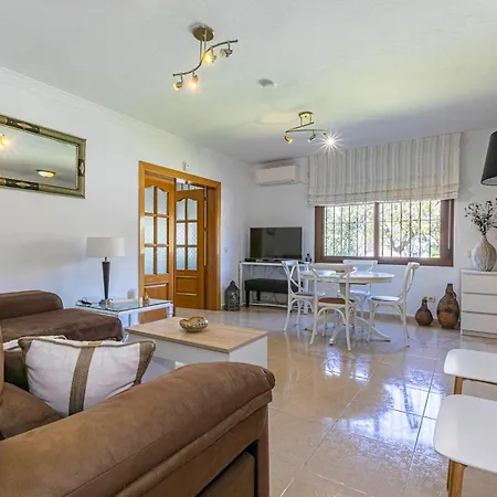 Beautiful Andalusian Pass The Keys Holiday home